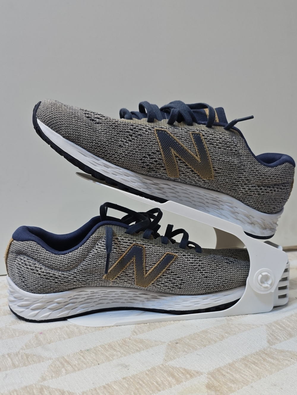 New Balance Men's Gray and Navy Athletic Running Shoes